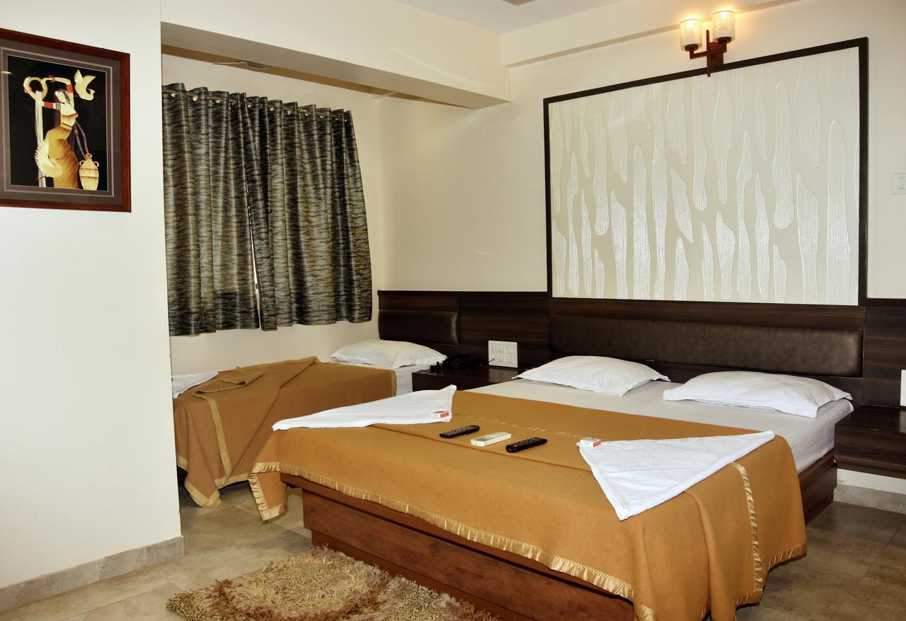 Hotel Sai Suraj Park Shirdi Exterior foto