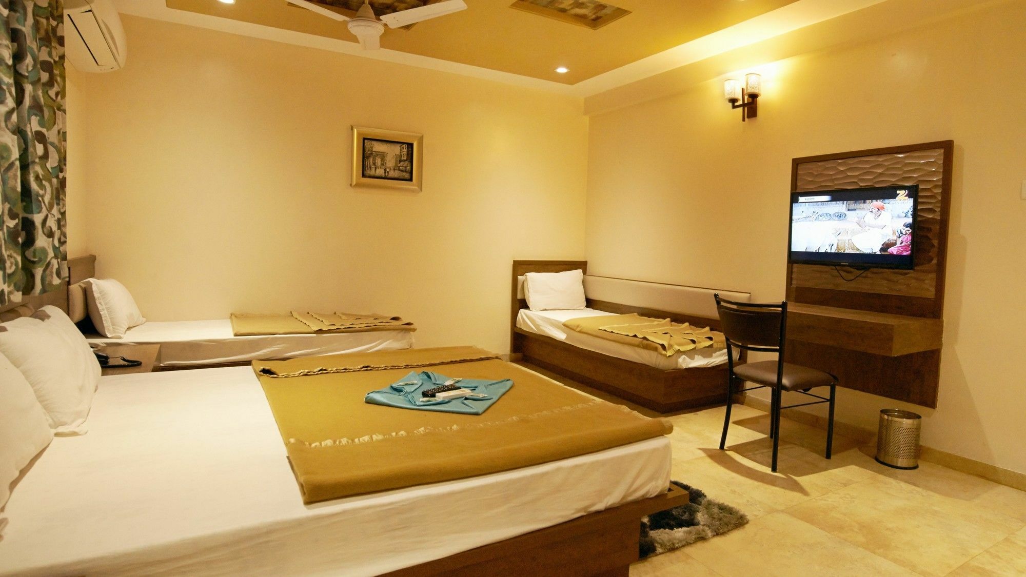 Hotel Sai Suraj Park Shirdi Exterior foto